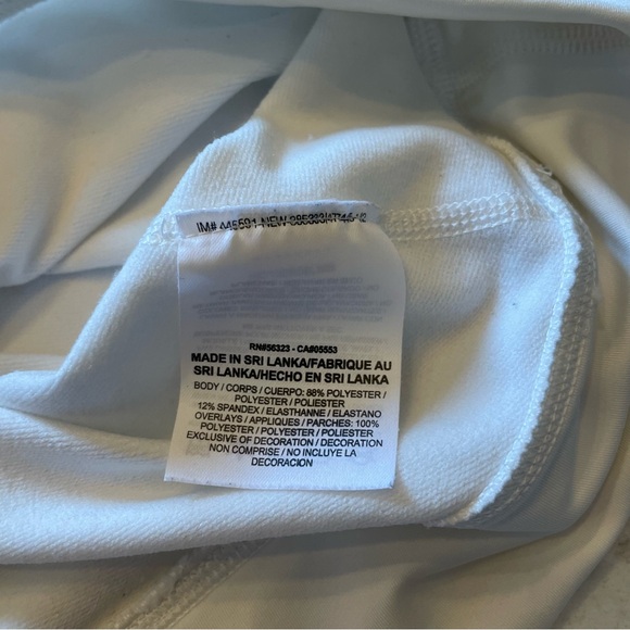 Nike Pro 1/2 Zip in Gray & White Size XS - Picture 8 of 9